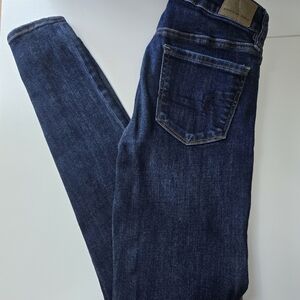 American Eagle Skinny Jeans - size 2